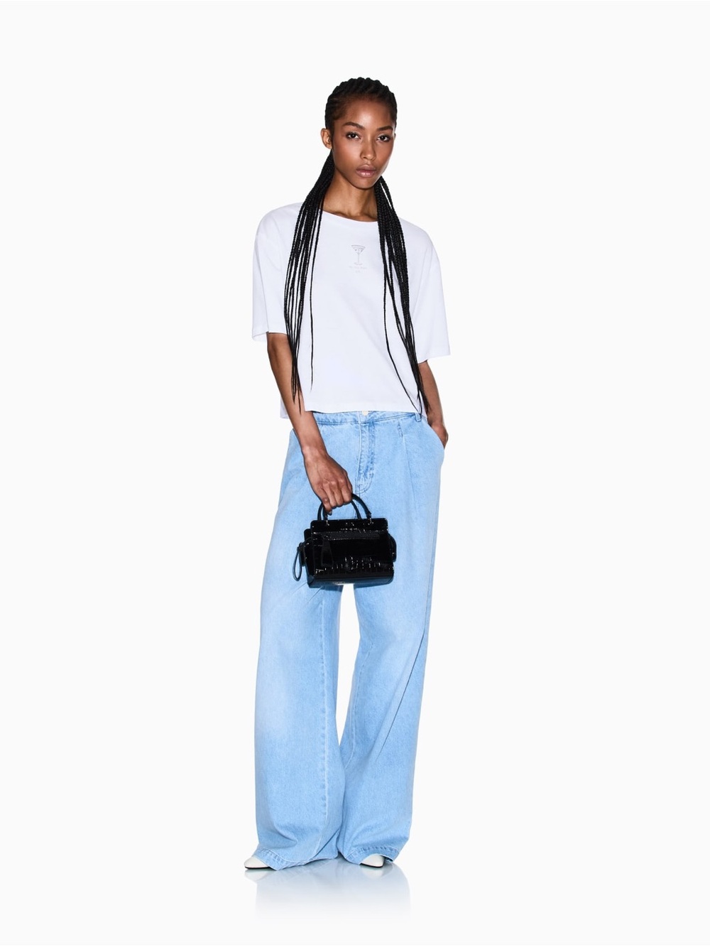 Armani Exchange WIDE-LEG LIGHT DENIM JEANS